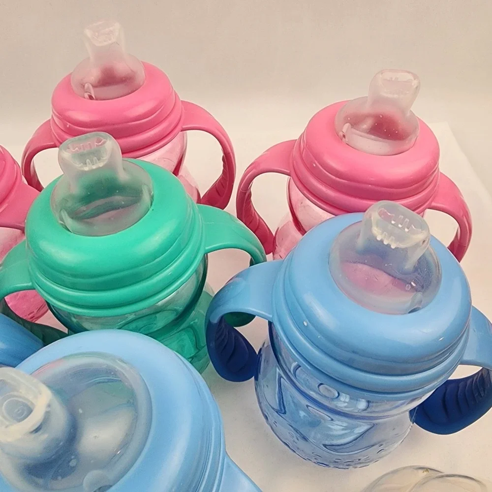 Nuby 7 Piece Grip N' Sip Clik It Sippy Cup with Lids Soft Flex Spout No Spill - Picture 5 of 5